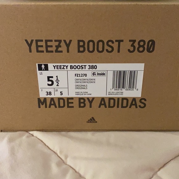 Yeezy 380 Onyx - Picture 6 of 6